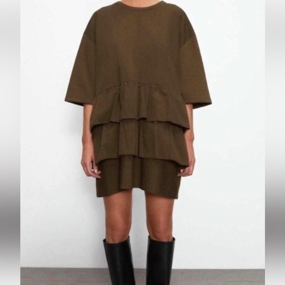 Zara ruffle layered burgundy dress Size large - Picture 2 of 7